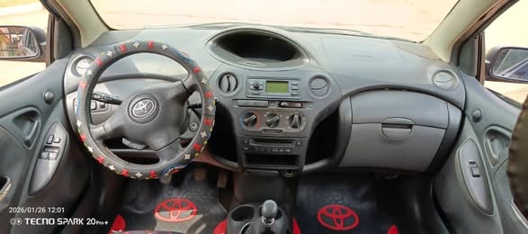 Toyota Yaris 2005 à vendre à Yaoundé