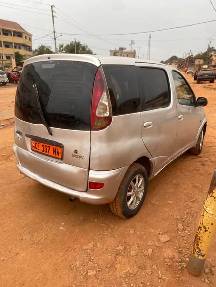 Yaris Verso à vendre