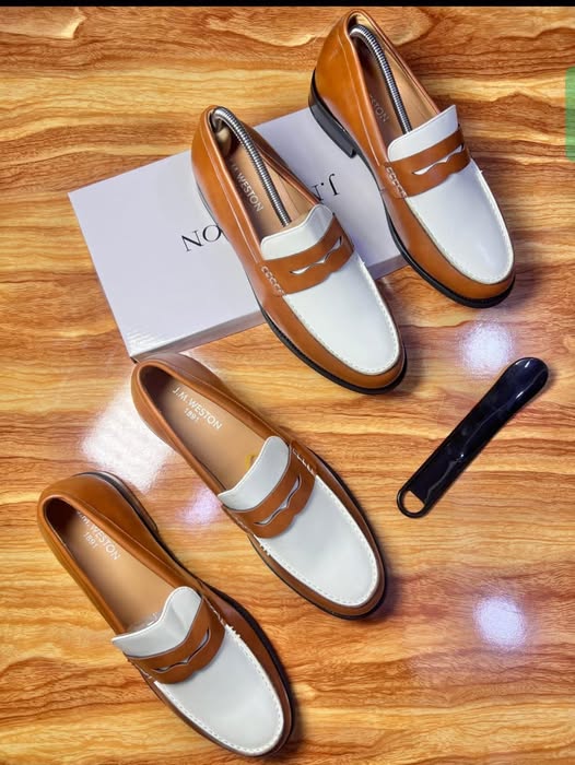 Slippers homme disponible