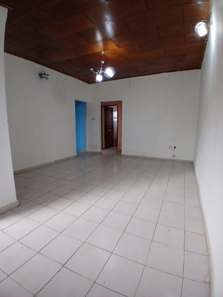 Appartement moderne à louer à Tkc biyemassi Yaoundé