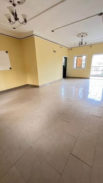 Appartement moderne à louer à tradex Emana