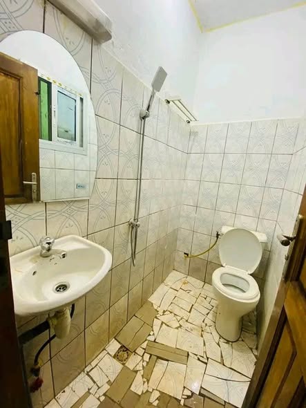 Studio moderne à louer à Mendong