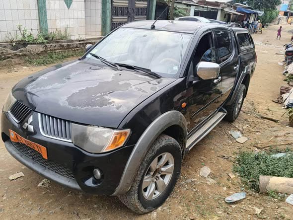 Pickup Mitsubishi 2012 Manuel, 4*4 actif