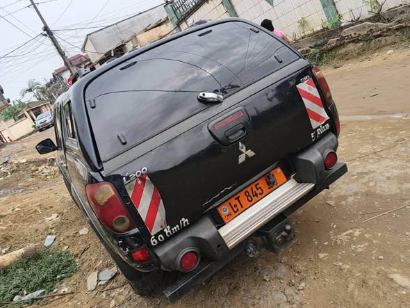 Pickup Mitsubishi 2012 Manuel, 4*4 actif