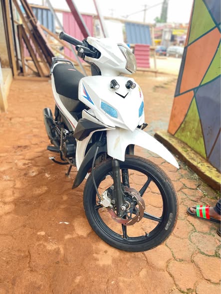 Scooter TVS Neo NX 110 à vendre