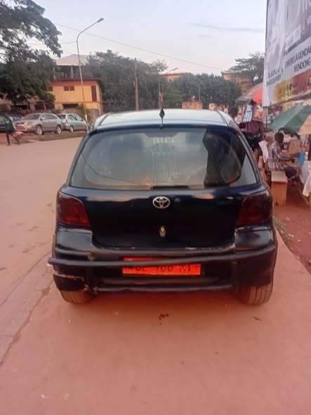 Toyota Yaris année 2005 à vendre