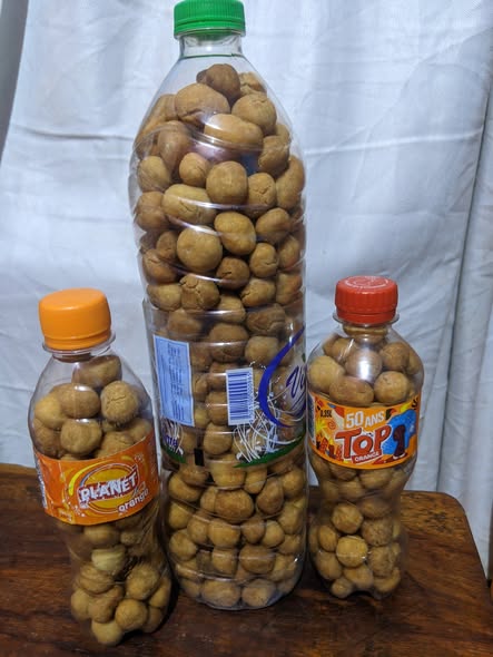 Cacahuètes disponibles au marché B de Dschang