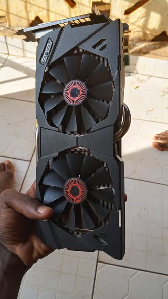 GTX 980 de 4 giga ddr5 jamais ouvert