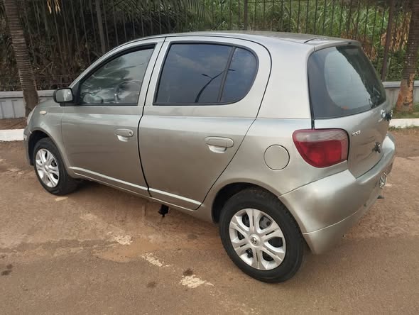 Yaris 2002 boîte manuelle