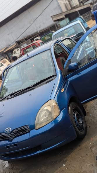 Yaris 2003 Manuelle Essence