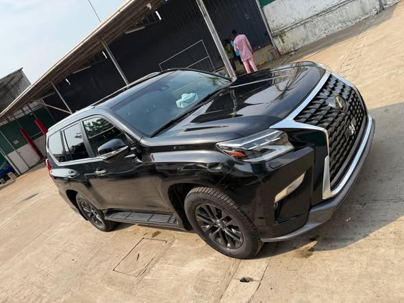 Lexus GX 450 Moteur essence V8 Automatique