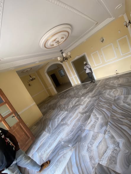 Magnifique duplex à vendre à Nkolfoulou