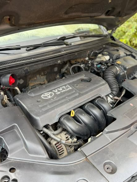 Toyota Avensis Liftback 2004 à vendre