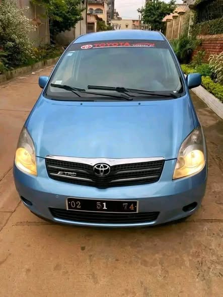 Toyota Verso à vendre