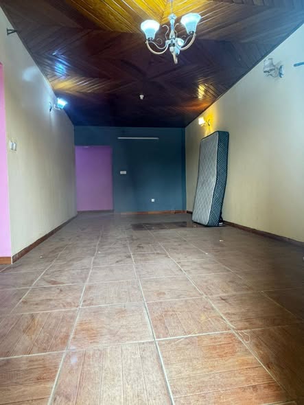 Appartement à louer à Douala PK12