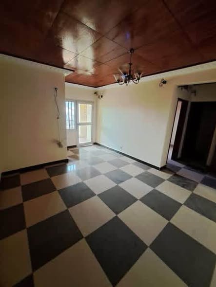 Studio moderne à Biteng