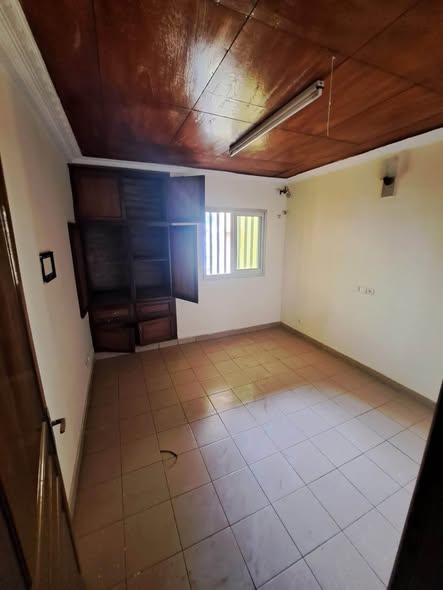 Studio moderne à Biteng
