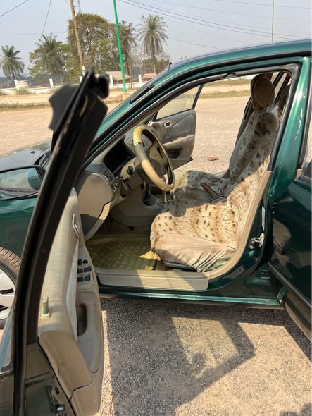 Toyota Corolla LE super propre