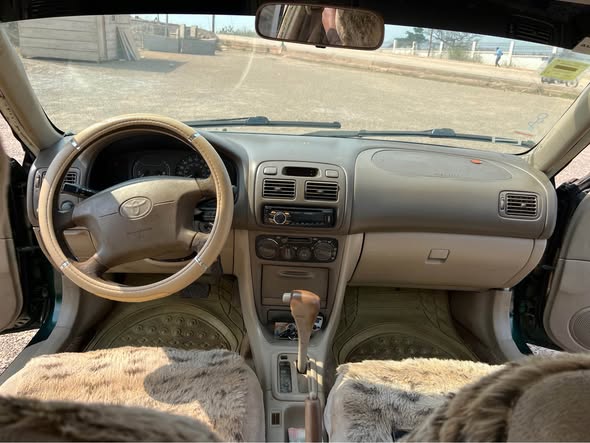 Toyota Corolla LE super propre