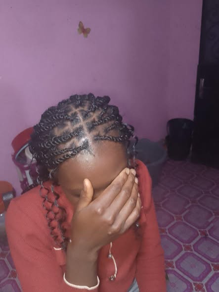 Disponible pour coiffure