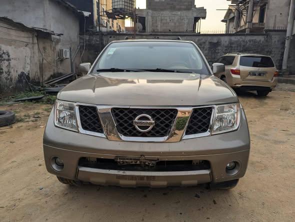 Nissan Pathfinder Année 2010