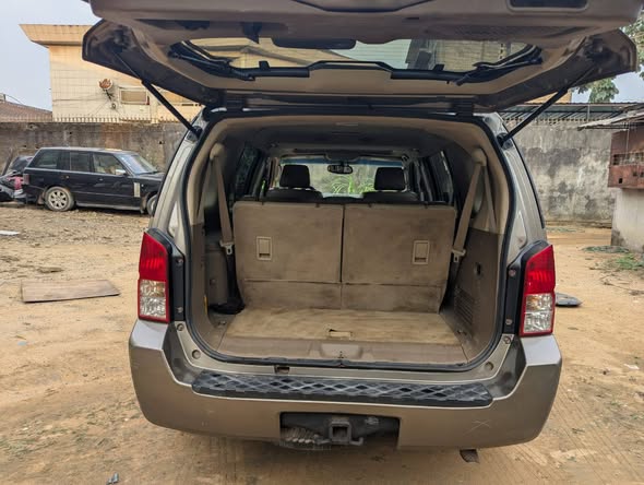 Nissan Pathfinder Année 2010