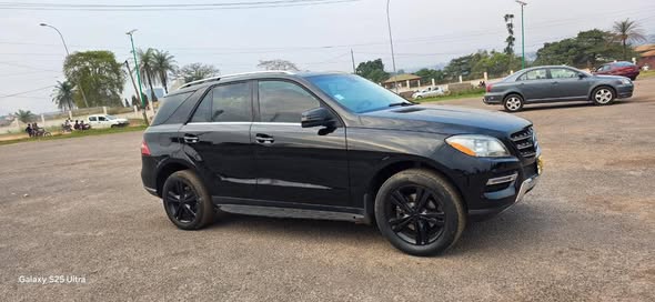 Ml350 année 2014 Automatique Full option