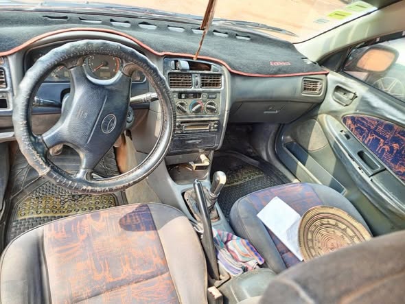 Avensis Berline en très bon état