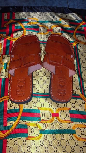 Sandales en cuir artisanales