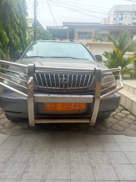Lexus année 2002 moteur essence