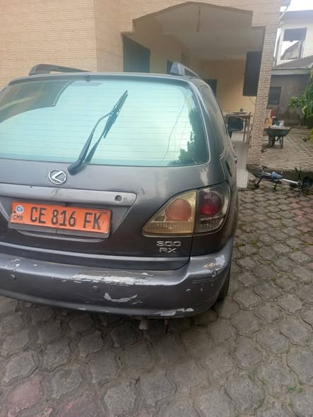 Lexus année 2002 moteur essence