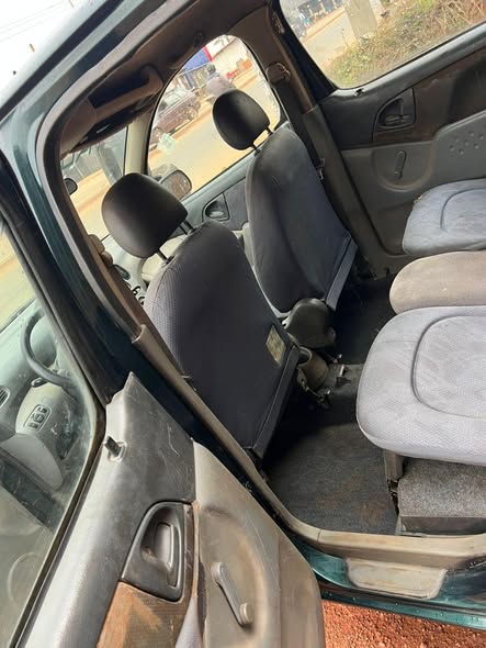 Yaris Verso à vendre à Yaoundé
