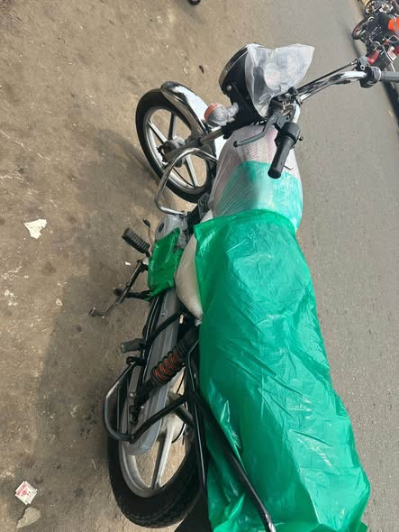 Moto en très bonne état à Douala