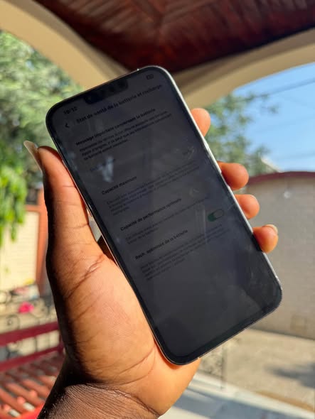 iPhone 256GB with 84% Battery