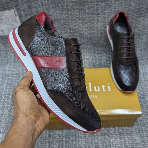 Chaussures Berluti disponibles