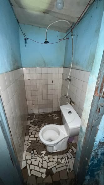 Studio moderne à louer à Etoudi