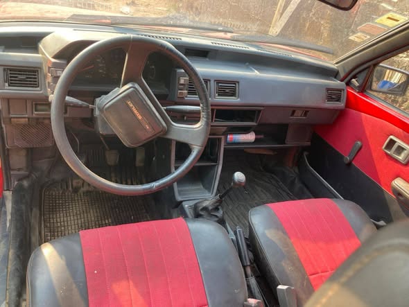 Toyota Starlette bien propre