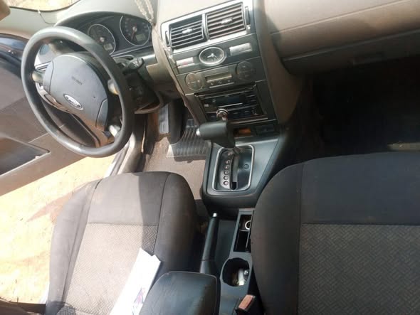 Voiture très propre à vendre