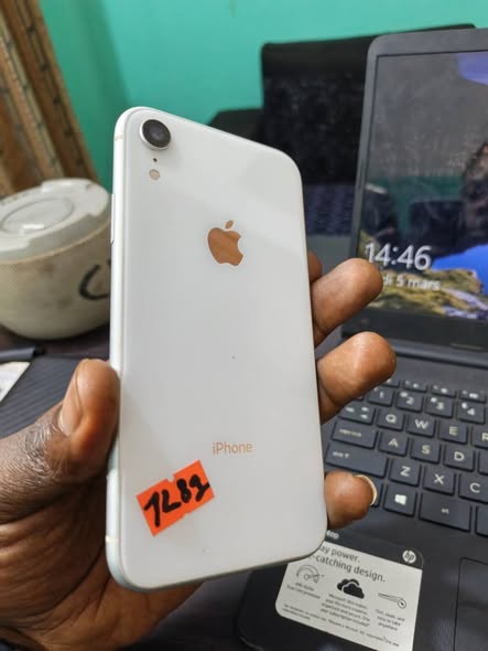 iPhone XR à vendre
