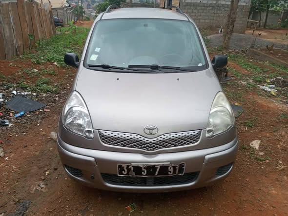 Toyota Yaris verso Année 2006