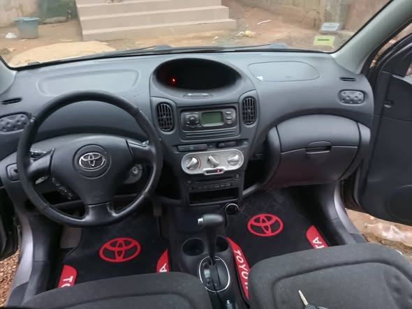 Toyota Yaris verso Année 2006
