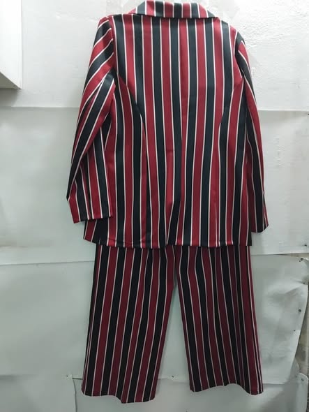 Ensemble veste femme friperie comme neuf