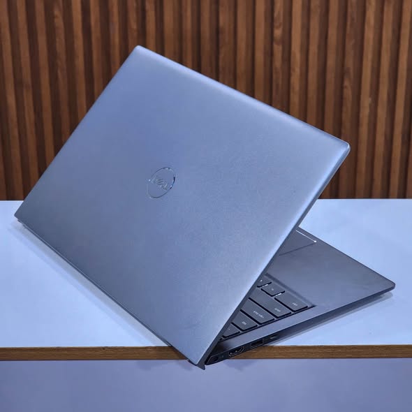 Ordinateur Portable DELL Vostro 14 5410
