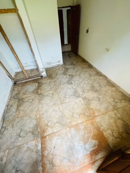 Offre spéciale immeuble à Simbok Mbandoumou
