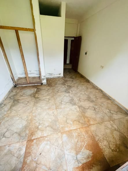 Offre spéciale immeuble à Simbok Mbandoumou