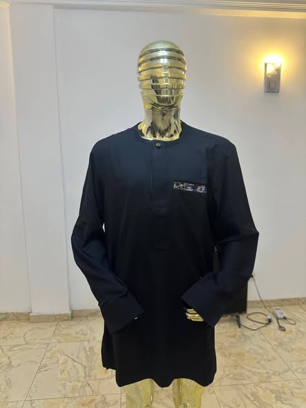 Tuniques Afritudes disponibles à Douala
