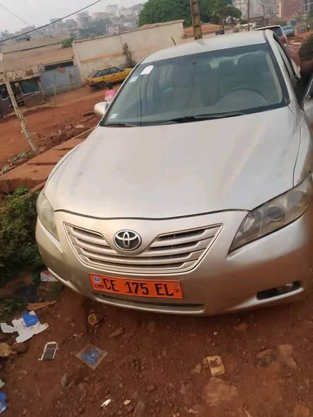 Toyota Camry à vendre à Yaoundé