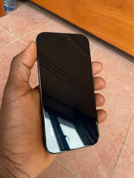 iPhone 15 Simple 128Go