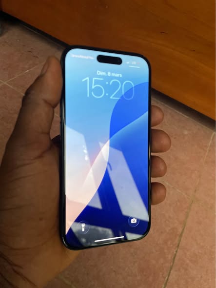 iPhone 15 Simple 128Go