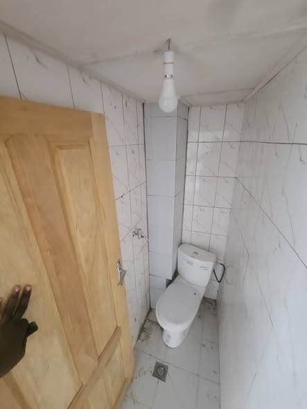 Studio moderne à louer à YDE